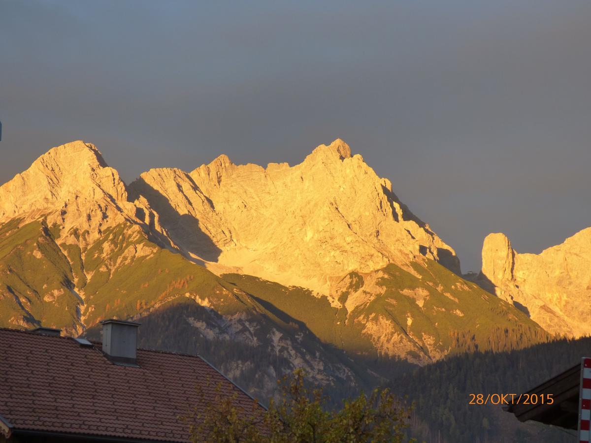 Gasthaus Brandlwirt Saalfelden Buitenkant foto